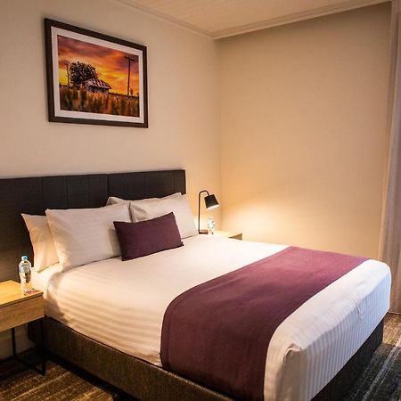Porter'S Plainland Hotel Kültér fotó